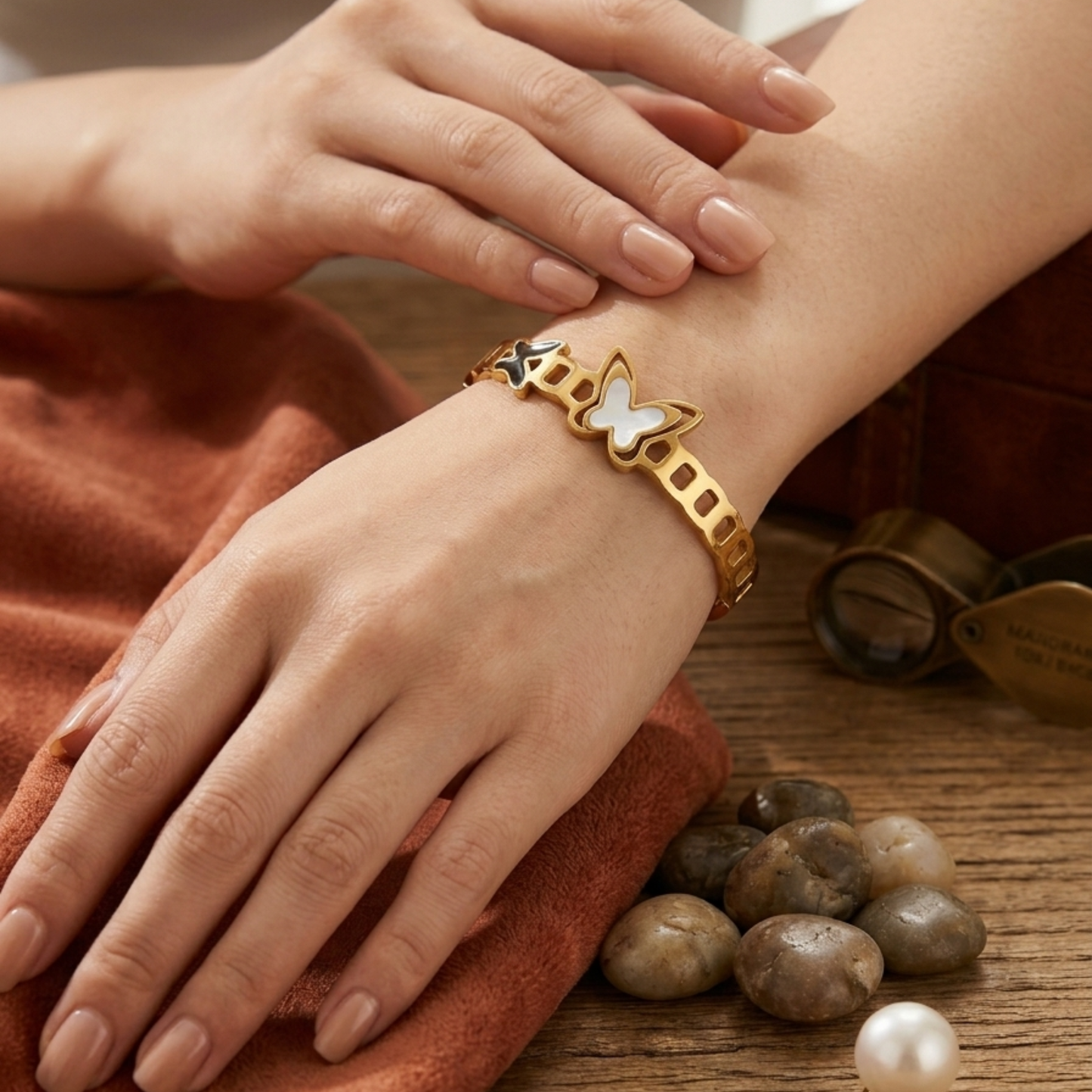 Golden Flutter Charm Bracelet