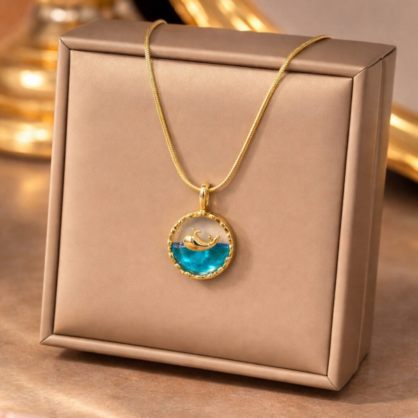 Ocean Whale Luxury Pendant
