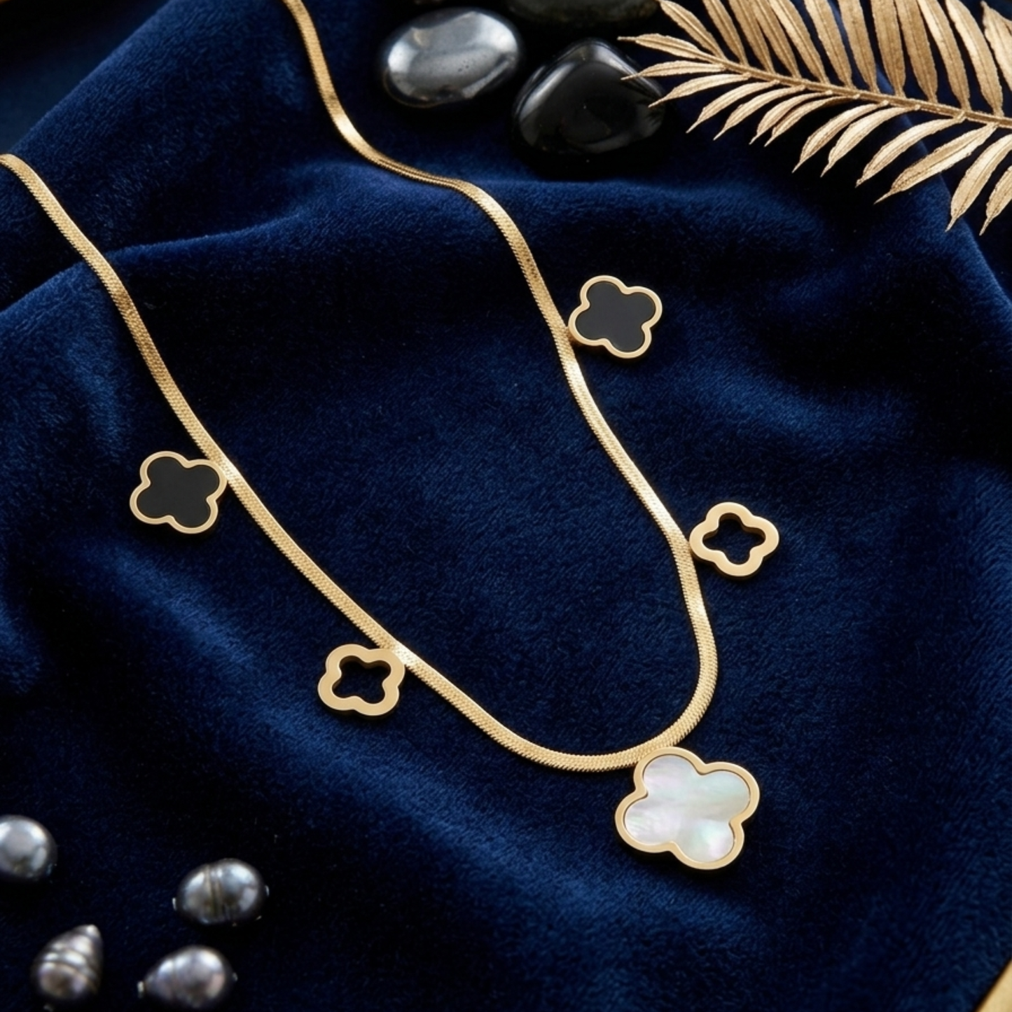 Pearl Clover Pendant