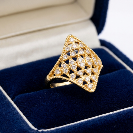 Golden Lattice Sparkle Ring