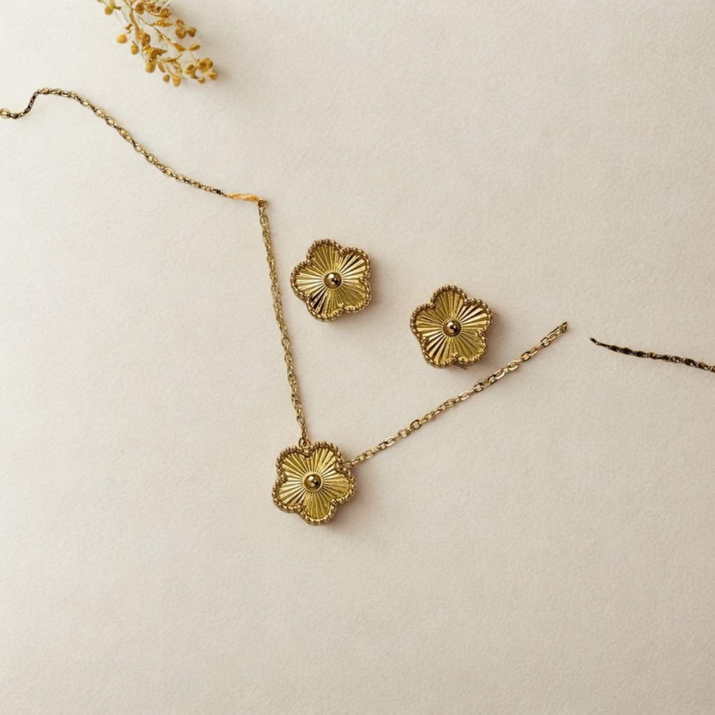 Golden Bloom Floral Pendant Set